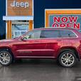2021 Jeep Grand Cherokee Summit | Adaptive Cruise Control! thumbnail image 3