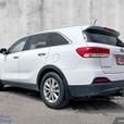 2016 Kia Sorento 2.0L Turbo LX+ | Movement that Inspires | Bluetooth | Locally O thumbnail image 3