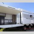 Used 2025 Coachmen RV Freedom Express Ultra Lite 320BHDS thumbnail image 5