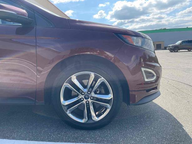 2015 Ford Edge image 4
