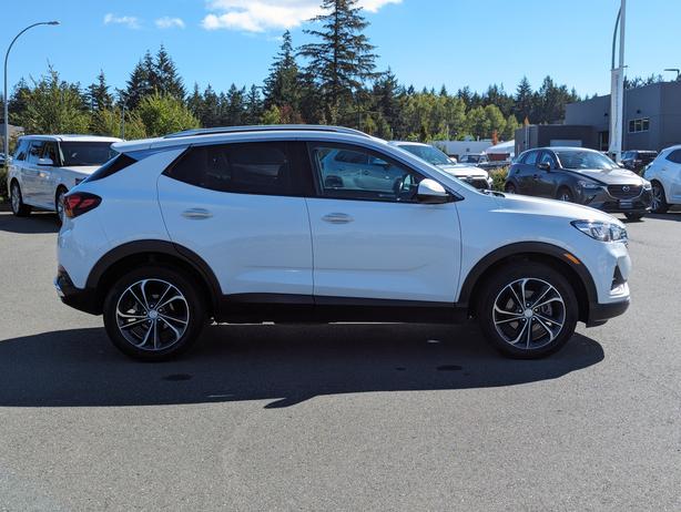 2023 Buick Encore GX Essence - AWD, Heated Seats, Remote Start image 5