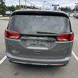2020 Chrysler Pacifica Touring-L thumbnail image 4