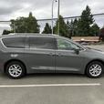 2020 Chrysler Pacifica Touring-L thumbnail image 6