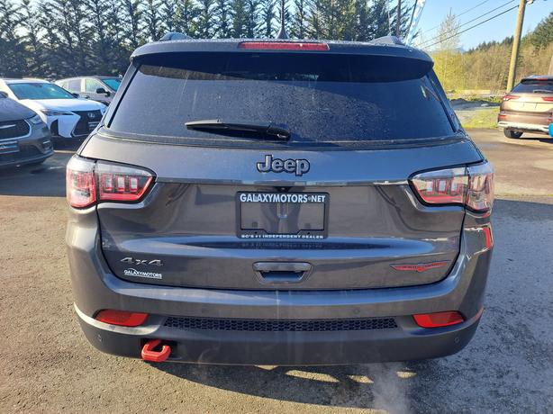 2024 Jeep Compass Trailhawk - 4WD, Heated Seats, Heated Wheel image 7