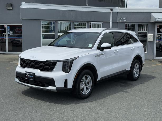 2024 Kia Sorento LX AWD - 3rd Row Seats & Power Driver Seat image 1