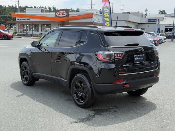 2024 Jeep Compass Trailhawk 4WD - Front Dual Zone A/C &  Sunroof image 8