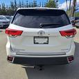 2017 Toyota Highlander XLE AWD - Nav, Heated Seats, Moonroof thumbnail image 7