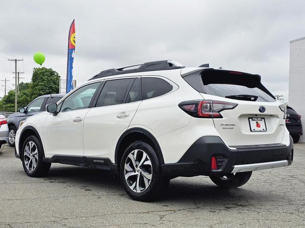 2020 Subaru Outback 2.5i Premier image 4