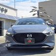 2019 Mazda3 Sport GS Auto FWD thumbnail image 2