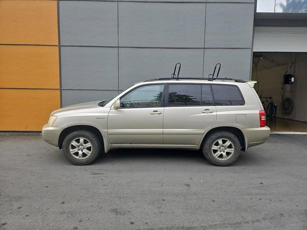 2002 Toyota Highlander 4dr V6 4WD Sport Utility | Keyless Entry | Heated Mirrors image 3