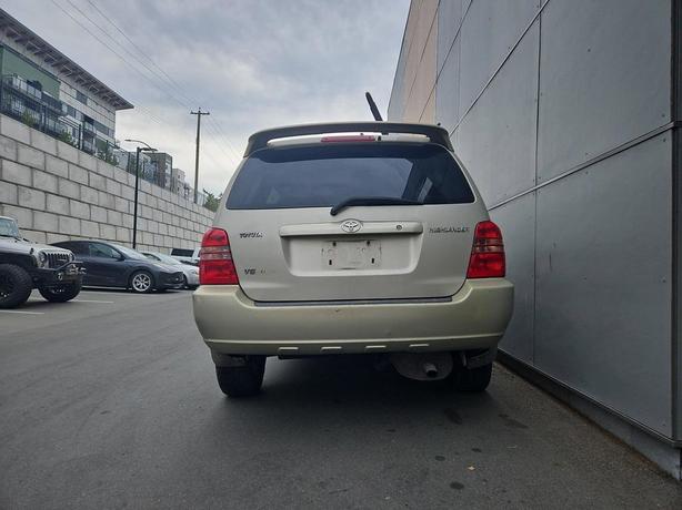 2002 Toyota Highlander 4dr V6 4WD Sport Utility | Keyless Entry | Heated Mirrors image 5