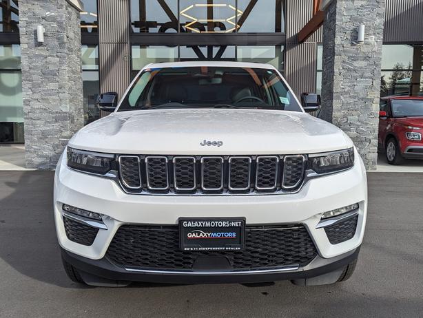2023 Jeep Grand Cherokee Limited - No Accidents, Sunroof, NAV, Heated Seats image 3