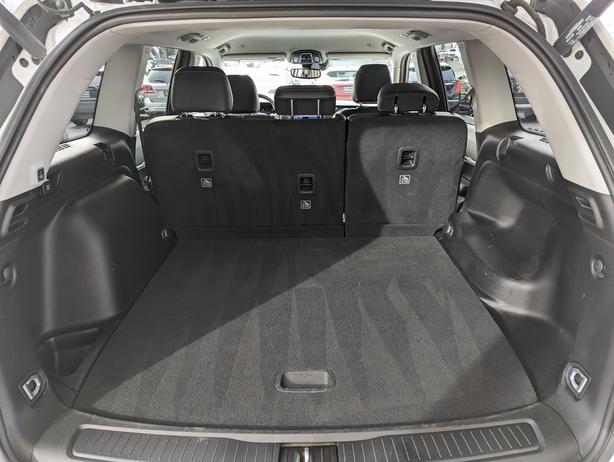 2023 Jeep Grand Cherokee Limited - No Accidents, Sunroof, NAV, Heated Seats image 8