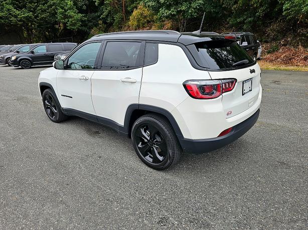 2019 Jeep  Compass Altitude image 3