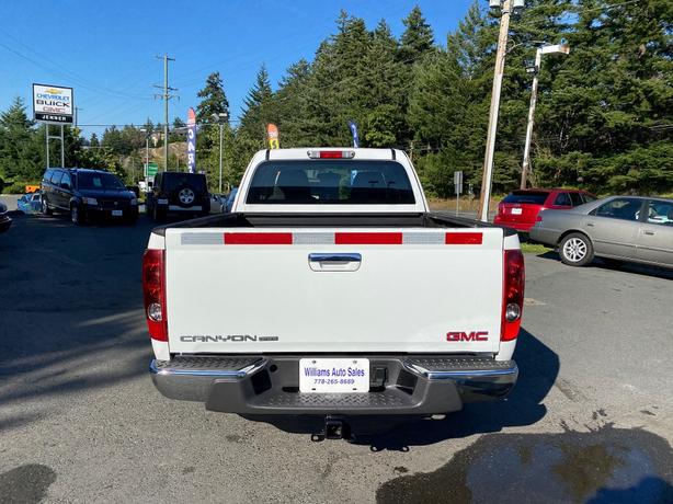 2011 GMC  Canyon SLE rwd ext cab 4 cyl automatic image 6