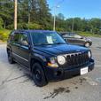 2010 Jeep  Patriot Sport 4cyl manual 4x4 thumbnail image 2