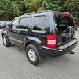 2009 Jeep  Liberty Sport thumbnail image 3