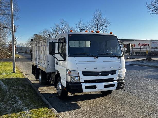 2014 Mitsubishi Fuso FE Flat Deck High Rail with Tommy Power Tailgate Diesel image 3