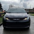 2018 Chrysler Pacifica 7-Passenger Van thumbnail image 4