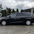 2018 Chrysler Pacifica 7-Passenger Van thumbnail image 7