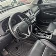 2017 Hyundai Tucson SE BACKUP CAMERA! HEATED SEATS! BLUETOOTH! thumbnail image 6