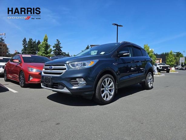 2019 Ford Escape Titanium 4WD | Heated Seats! image 1