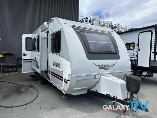 Used 2019 Lance Lance Travel Trailers 1475S image 1