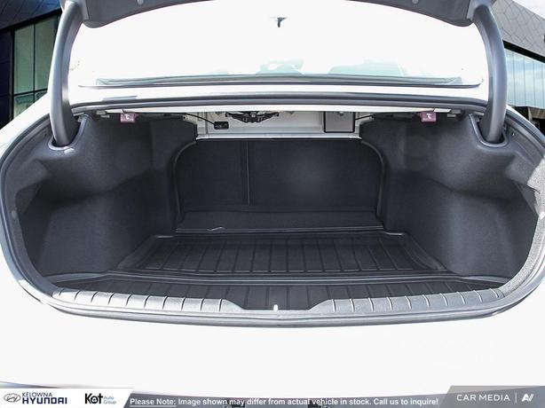 2025 Hyundai Sonata Preferred-Trend demo image 7