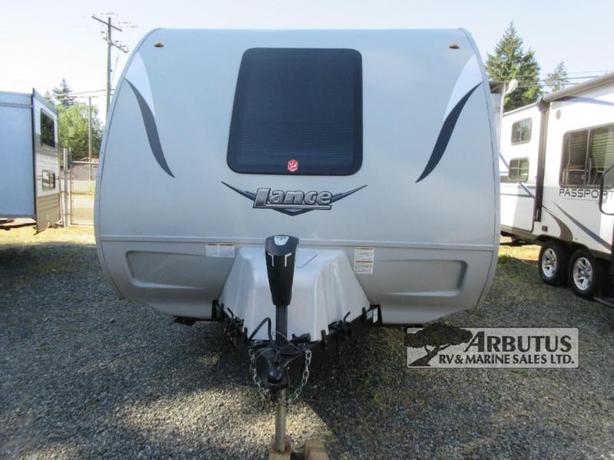 Used 2019 Lance Lance Travel Trailers 1995 image 2