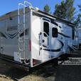 Used 2019 Lance Lance Travel Trailers 1995 thumbnail image 8