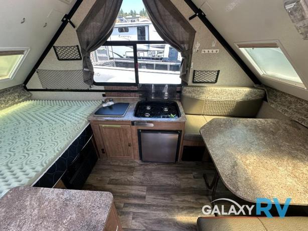 Used 2017 Forest River RV Flagstaff Hard Side T12BH image 5