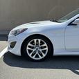 2016 Hyundai Genesis thumbnail image 4
