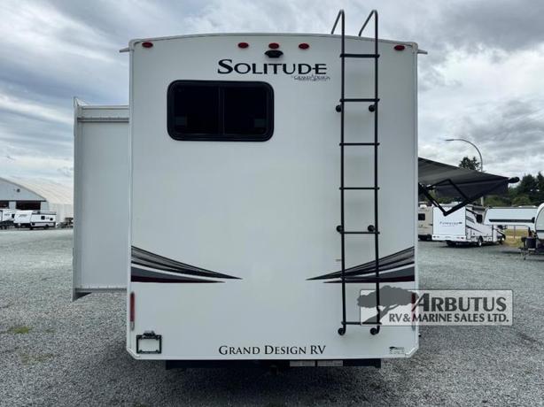 Used 2021 Grand Design Solitude S-Class 3740BH image 8