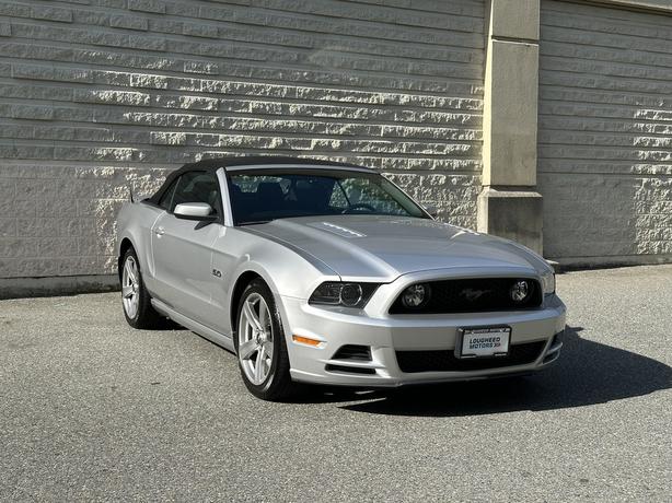 2014 Ford Mustang image 1