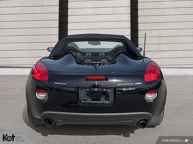 2009 Pontiac Solstice GXP ONE OWNER! NO ACCIDENTS! image 5