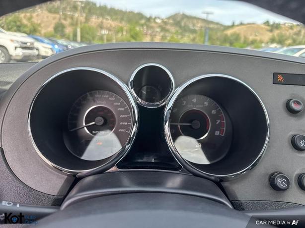 2009 Pontiac Solstice GXP ONE OWNER! NO ACCIDENTS! image 8