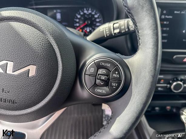 2022 Kia Soul EX NO ACCIDENT! ONE OWNER! image 8