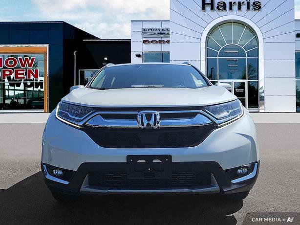 2017 Honda CR-V Touring | No Reported Accidents! image 2