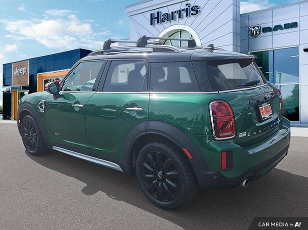 2022 Mini Countryman Cooper S | One Owner | No Reported Accidents! image 4