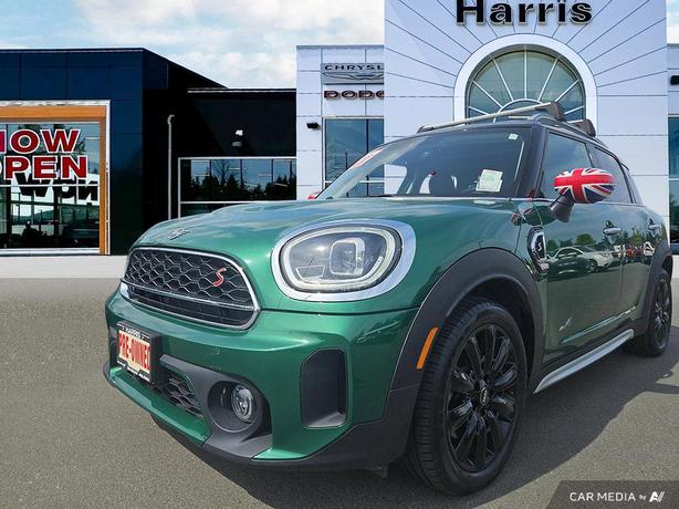 2022 Mini Countryman Cooper S | One Owner | No Reported Accidents! image 8
