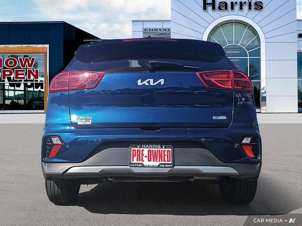2022 Kia Niro PHEV EX Premium FWD | One Owner | No Reported Accidents! image 5