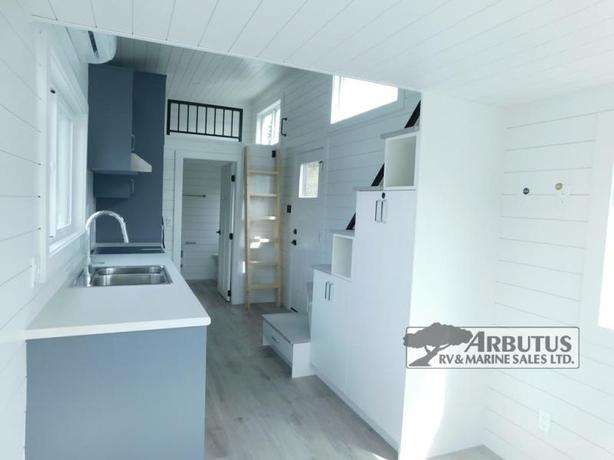 Used 2022 Stattonrock Construction West Coast Island Destination 26 image 7