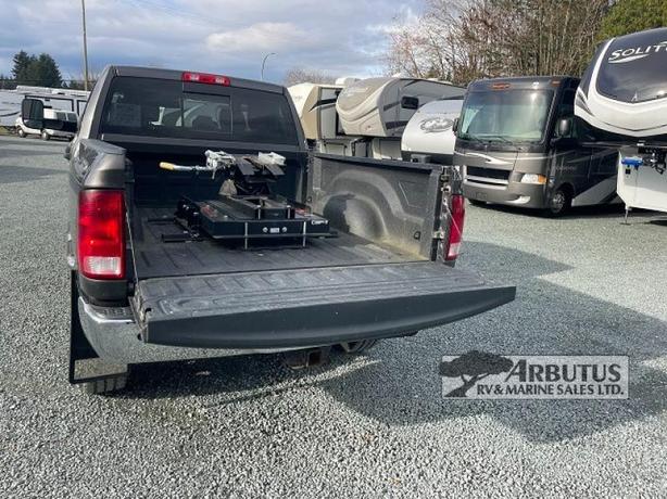 Used 2017 Dodge RAM 2500 image 5