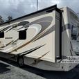 Used 2019 Thor Motor Coach Windsport 29M thumbnail image 4