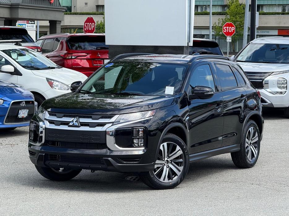 2025 Mitsubishi RVR SEL - $5,750 Discount, Manager Demo! display photo