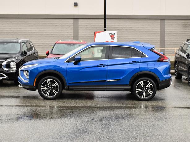 2025 Mitsubishi Eclipse Cross SE - $5,000 Discount, Manager Demo! image 3