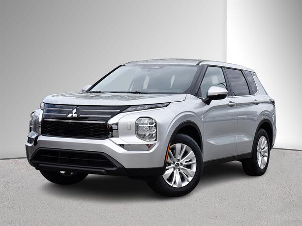 2025 Mitsubishi Outlander ES - $5,000 Discount, Manager Demo! image 1