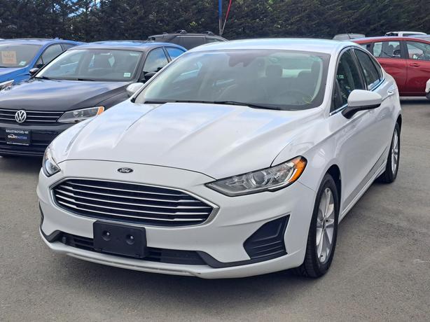 2020 Ford Fusion image 1