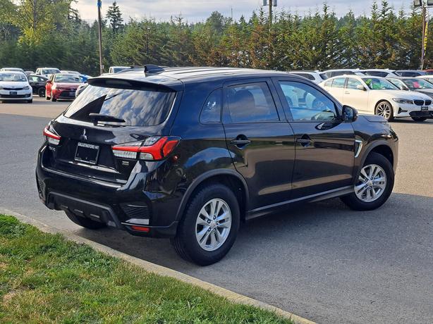 2021 Mitsubishi RVR AWD - Heated Seats, Back-Up Camera image 6