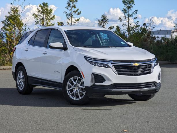 2022 Chevrolet Equinox LT - No Accidents, AWD, Heated Seats image 4